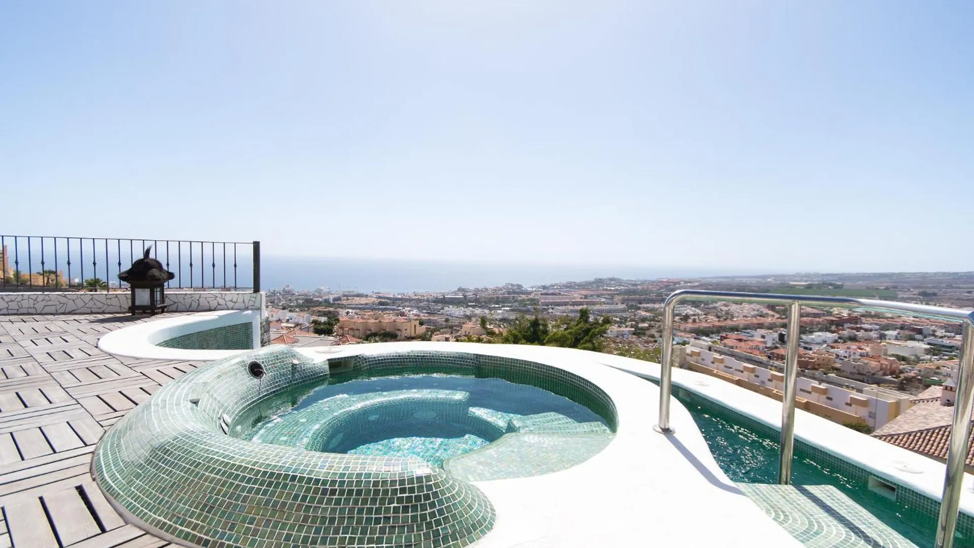 Villa Veronika Stunning 3 Bedrom Villa Private Heated Pool Costa Adeje  0*, Costa Adeje (Tenerife)