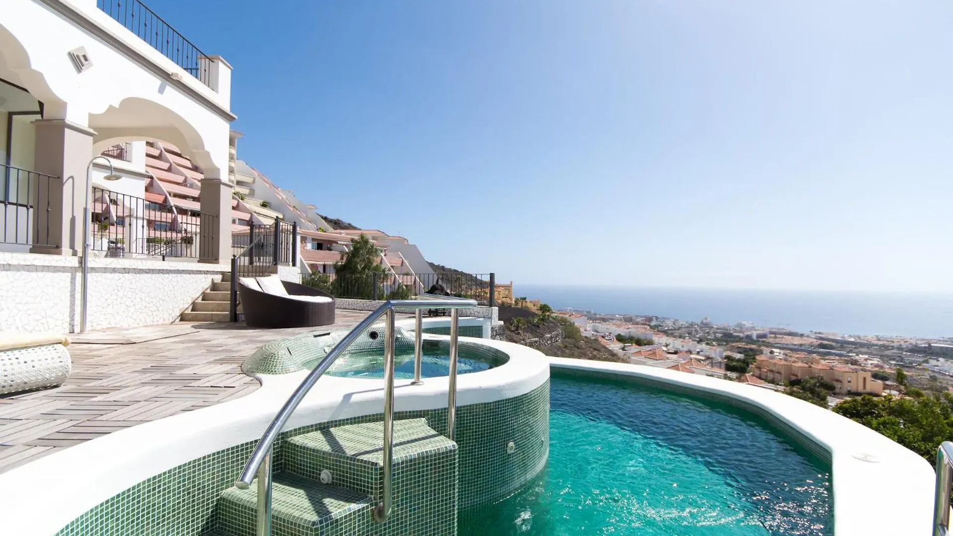 Villa Veronika Stunning 3 Bedrom Villa Private Heated Pool location